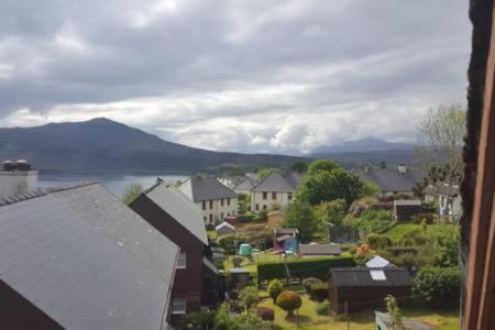 Number 12 Self Catering Villa Portree Eksteriør bilde
